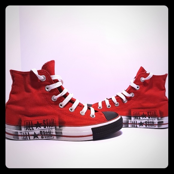 RED CONVERSE/UPPER TEXTILE/LINING TEXTILE/OUTSOLE - Picture 1 of 6